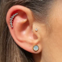 Bright Bow Piercing | Titan