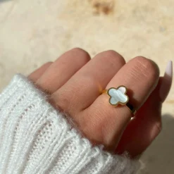 Clover Perlmutt Ring | 18K vergoldet
