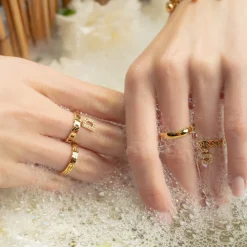 Letter Ring | 18K vergoldet